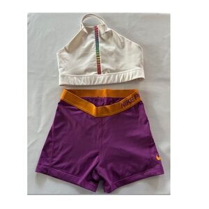 Nike bundle of Sports bra and Spandex, size medium